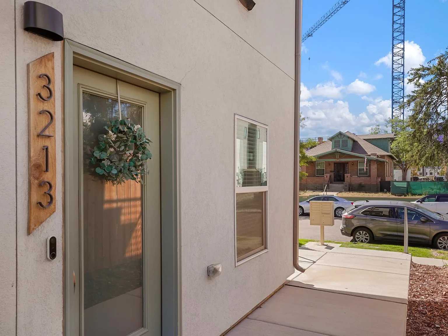 3213 W Conejos Pl — Photo 3