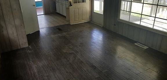 2nd image of 114 Hilo Dr