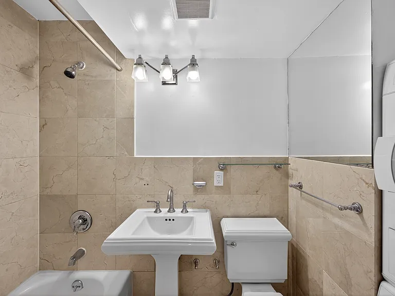245 Mulberry St #15 — Photo 7