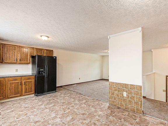 5th image of 5652 Countrie Glen Dr