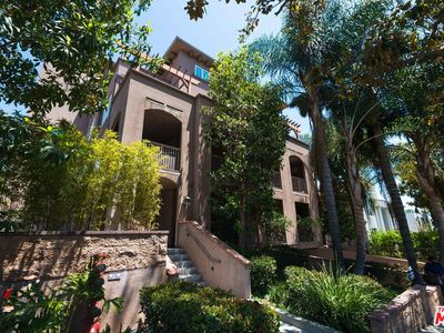 1248 N Laurel Ave APT 301, West Hollywood, CA, 90046