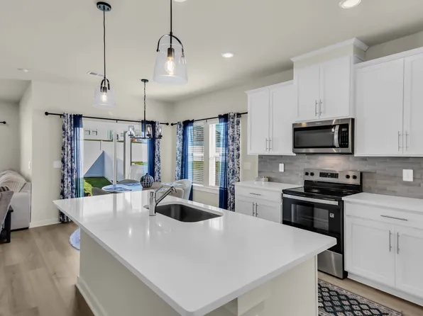 1835 Mahala Dr, Hermitage, TN 37076