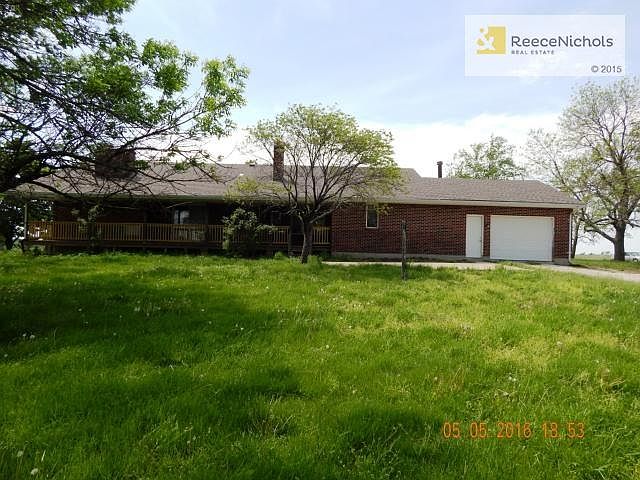 2nd image of 721 SW 1251st Rd