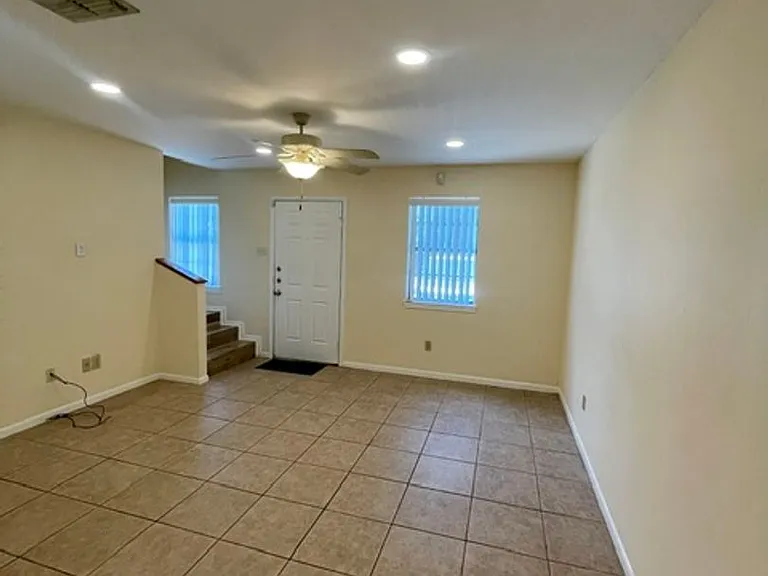 1915 S 10th St #110 — Photo 13