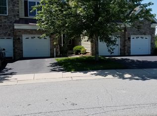 130 Farm Meadows Ln, Hockessin, DE