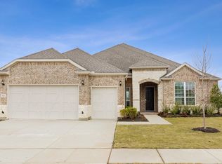 945 Freedom Ln, Little Elm, TX 76227