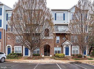 7068 Falls Reach Dr APT 301, Falls Church, VA 22043