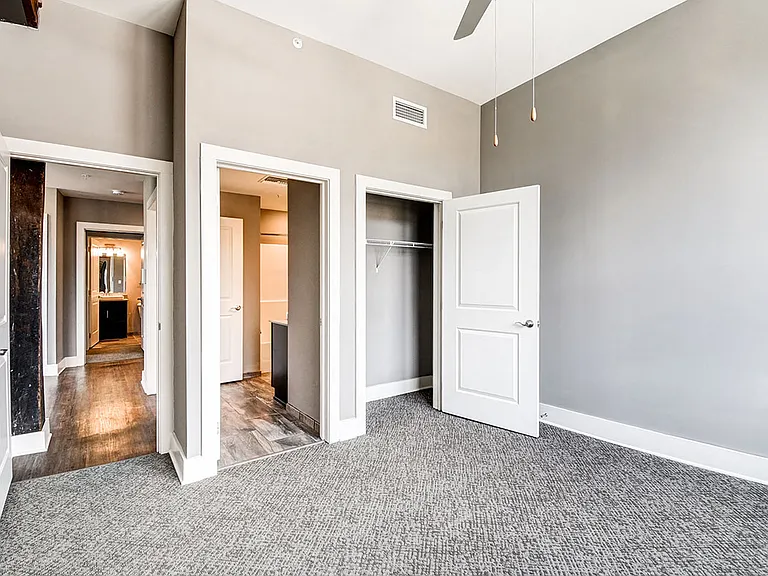 Floor plan 2 bedroom