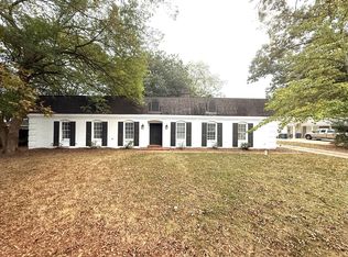 1809 Vaughn Ln, Montgomery, AL 36106