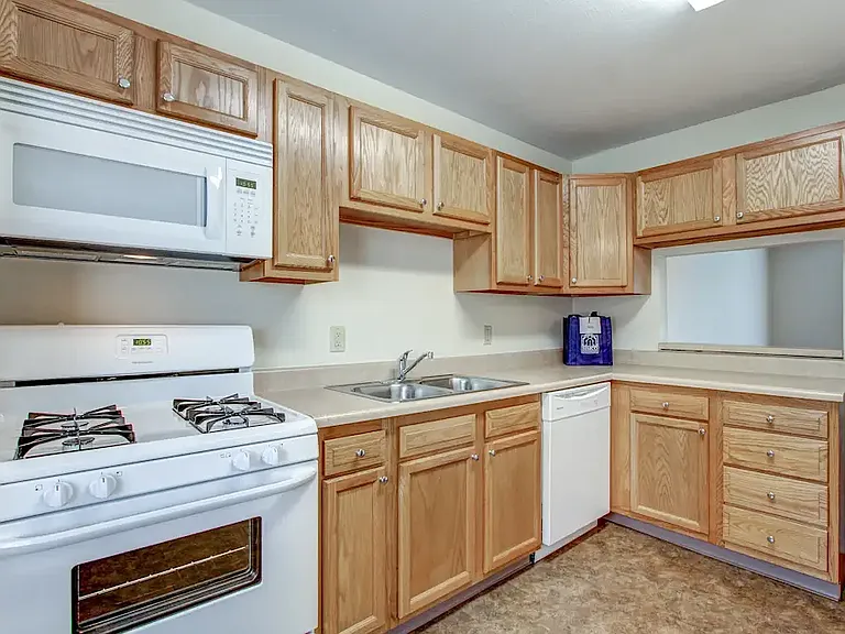 Northbury Colony — Photo 15