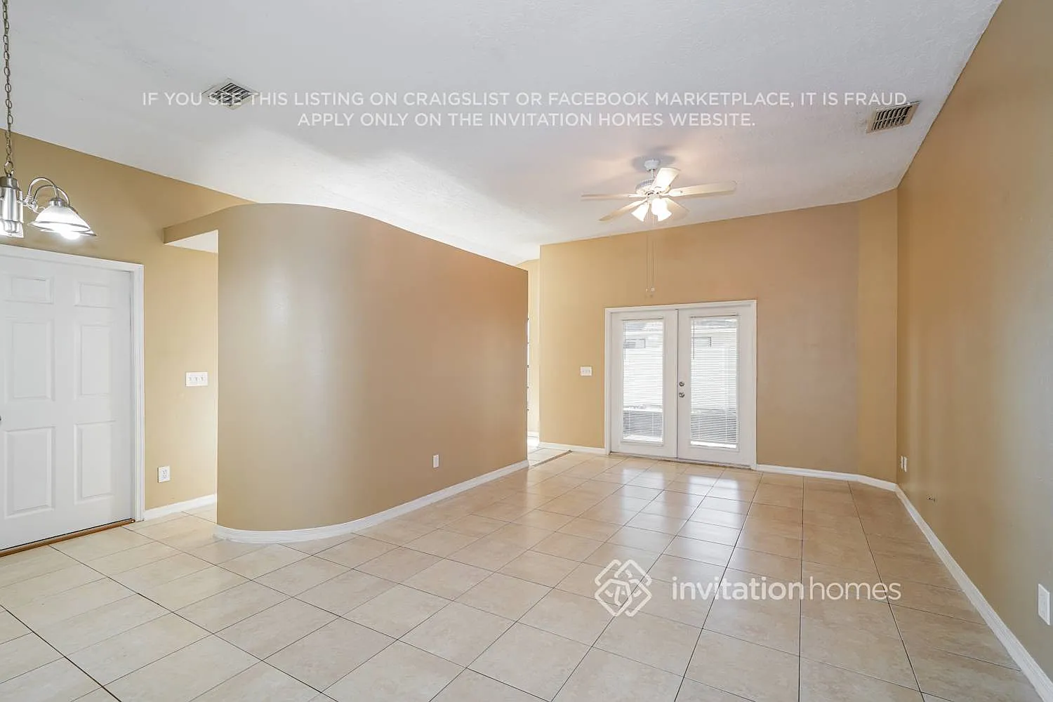 5422 Friarsway Dr Tampa, FL 33624 — Photo 3