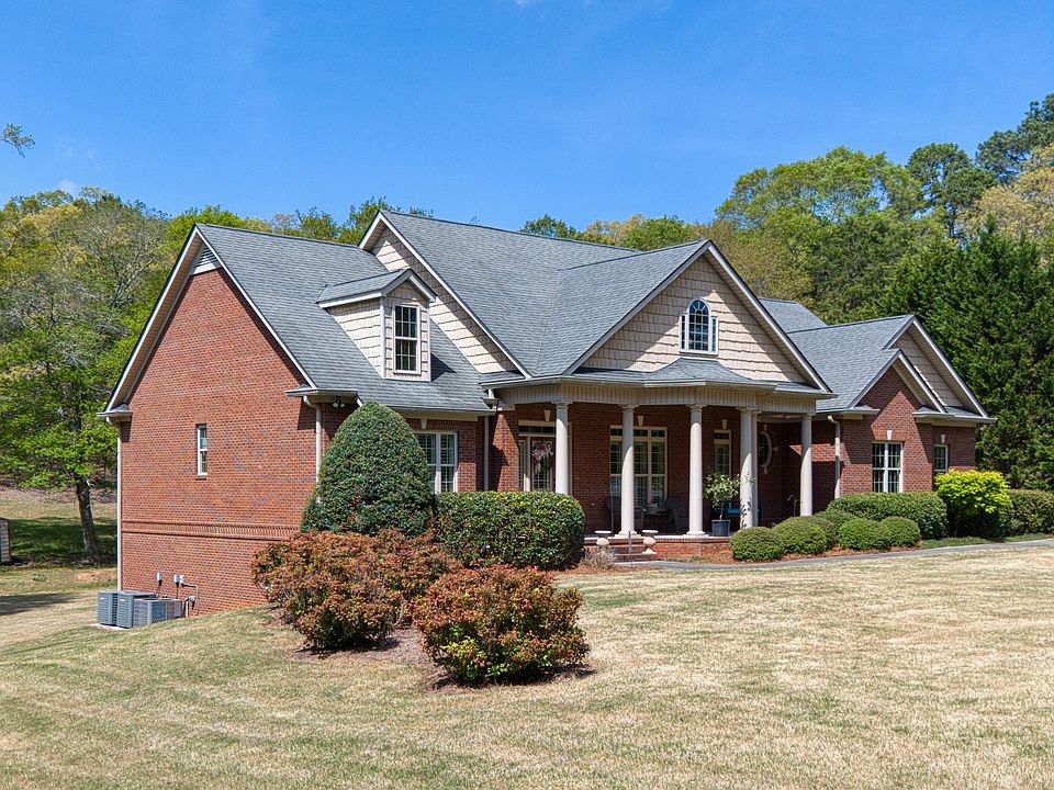 1st image of 70 Tate Estates Rd SE