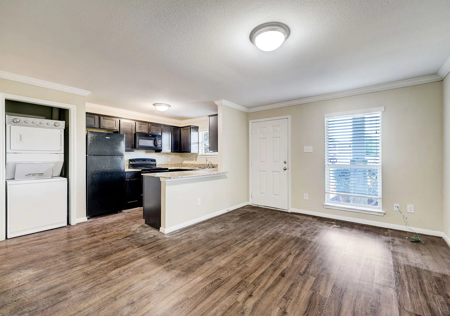 Timbergrove — Photo 3