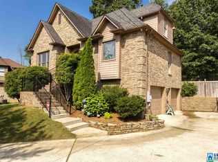 6238 Mountain Ct, Trussville, AL 35173