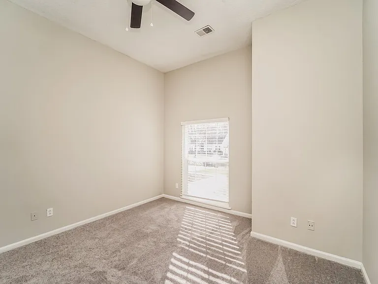 11213 Clayford Rdg — Photo 13