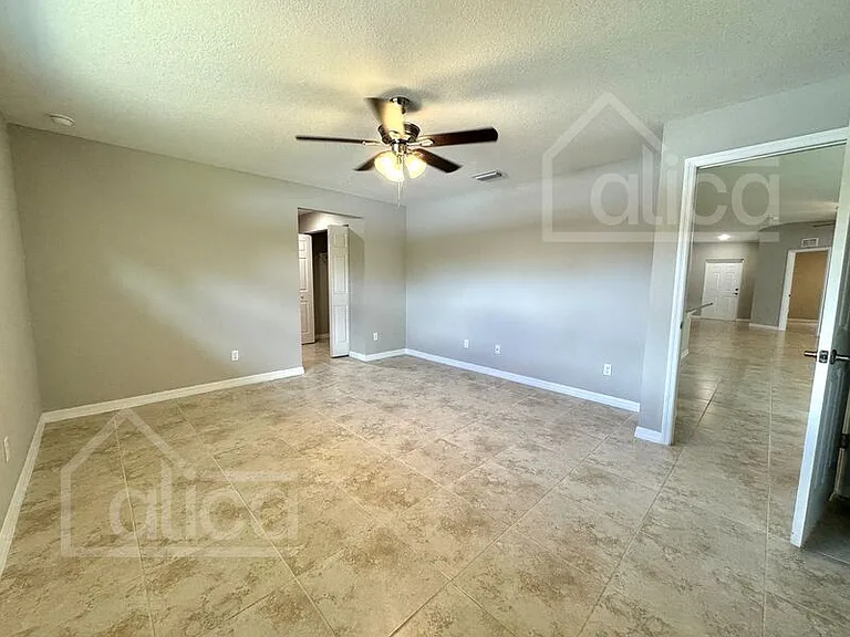 3271 Hale Ave SE — Photo 22