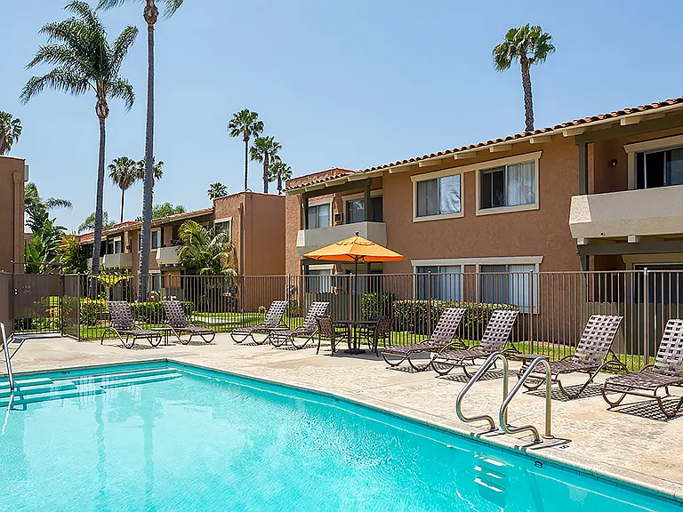 Pampas Lane Apartments — Photo 17