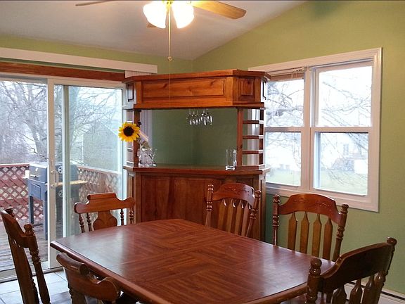 4th image of 34 Gardenia Ln