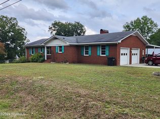 203 Camellia St, Kinston, NC 28504