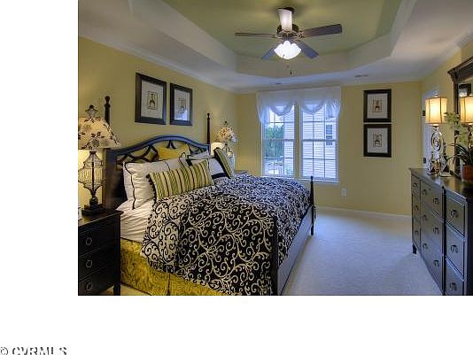 3rd image of 8223 Creekside Bluffs Ln