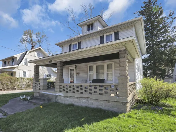 594 N 21st St, Newark, OH 43055