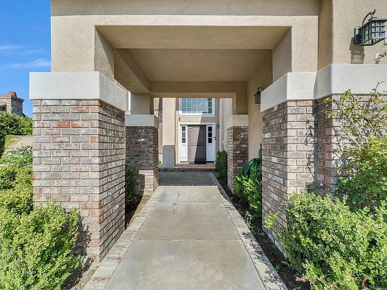 5505 Blue Ridge Dr — Photo 5
