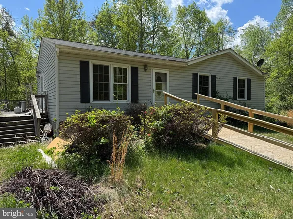 6536 Grogan Ln, King George, VA 22485