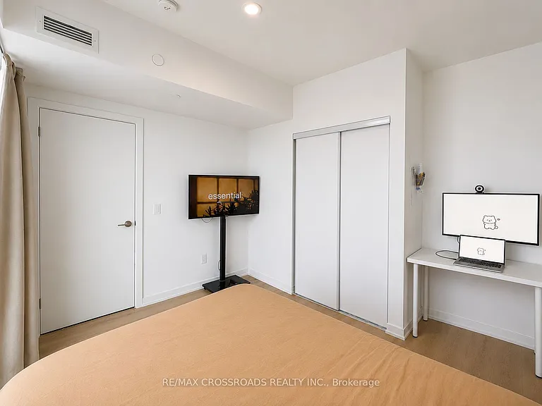 1100 Sheppard Ave W #929 — Photo 11