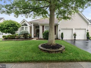 28 Jumping Brook Ln, Barnegat, NJ 08005