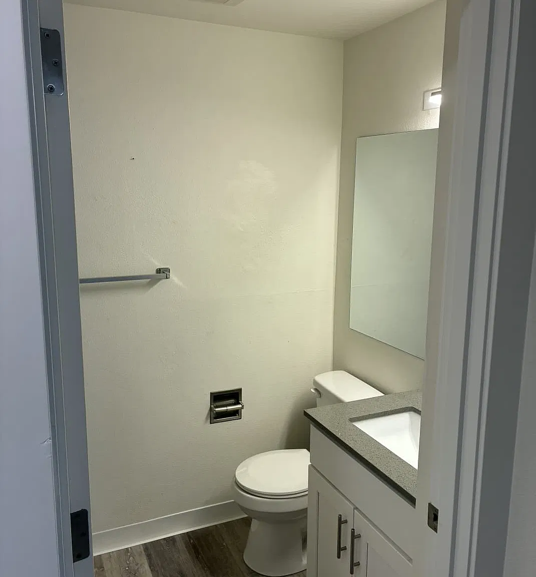 1 bed, 650 sqft, $1,950 — Photo 4