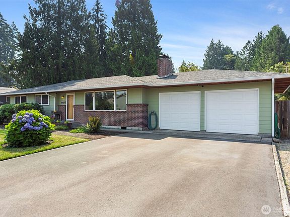 2nd image of 10615 SE 244th Street