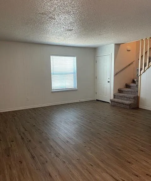 1505 W Pearl St #15 — Photo 6