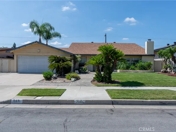 949 S Peregrine Pl, Anaheim, CA 92806