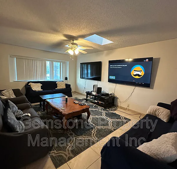 4839 Campanile Dr — Photo 11