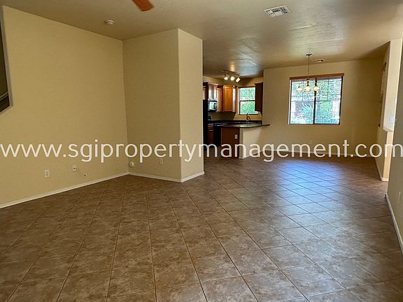 5th image of 4383 E Rosemonte Dr