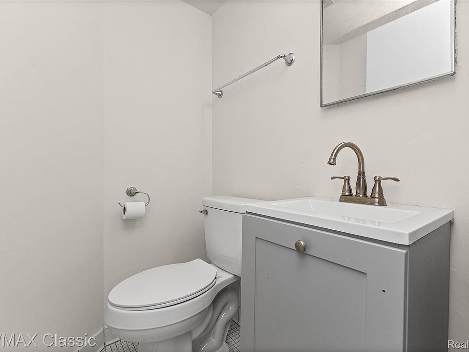 8733 George F Bunker Blvd #s, photo 28