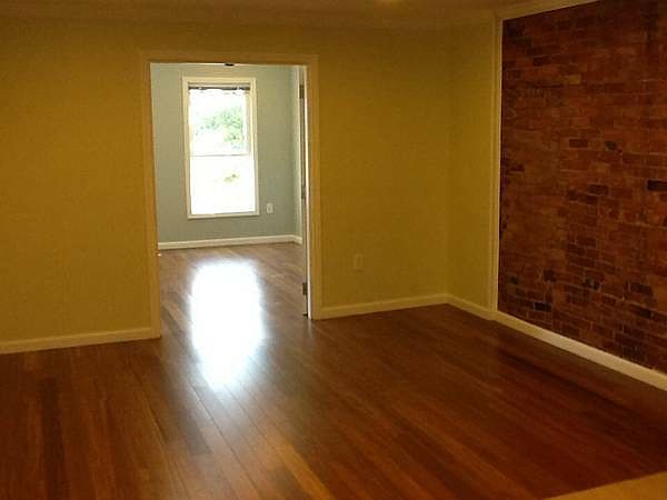 1st image of 1035 51st Ave #3