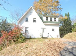 135 Franklin St, Bucksport, ME 04416