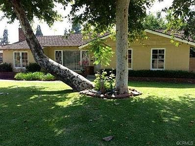 1st image of 103 Sandalwood Pl