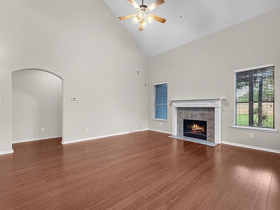 4th image of 5207 Cove Creek