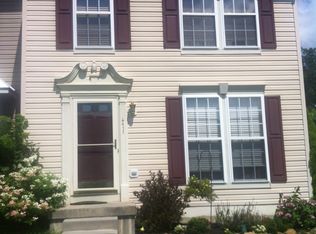 4411 Glenwood Dr, Perkiomenville, PA 18074
