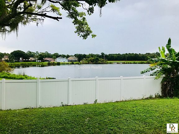 3rd image of 827 Delfino Pl