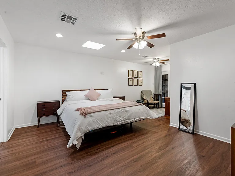 2907 Broadmoor Dr — Photo 29
