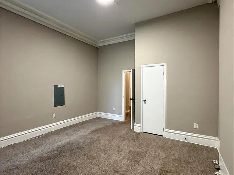 123 N 2nd St #101 — Photo 6