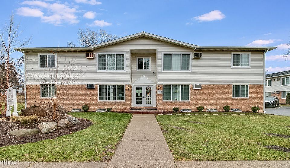 Birch Tree Apartments