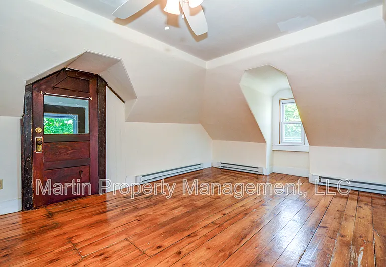 46-48 South St — Photo 5