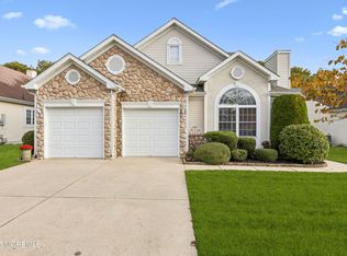 5 Longport Court, Waretown, NJ 08758