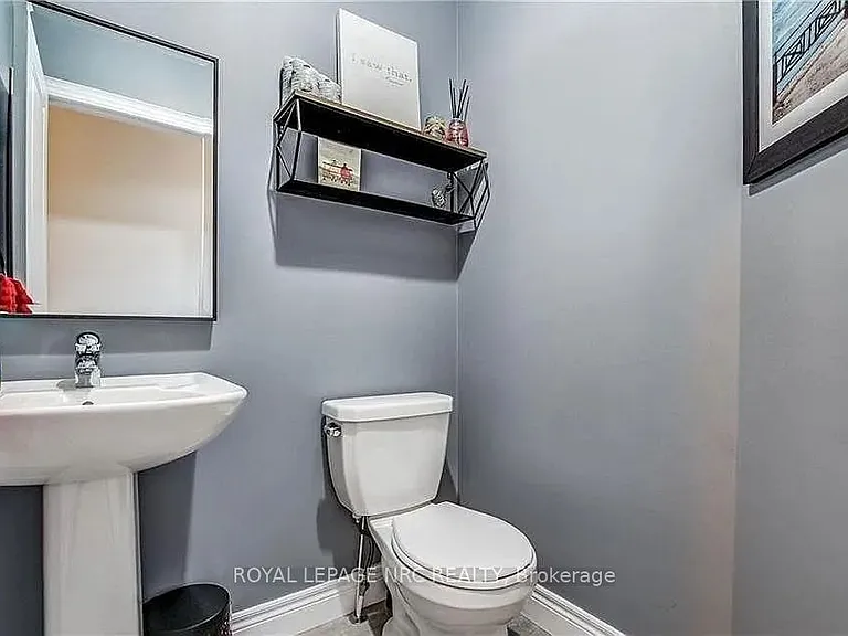 98 Shoreview Pl W #14 — Photo 8