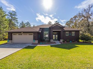 30 Cactus St, Homosassa, FL 34446