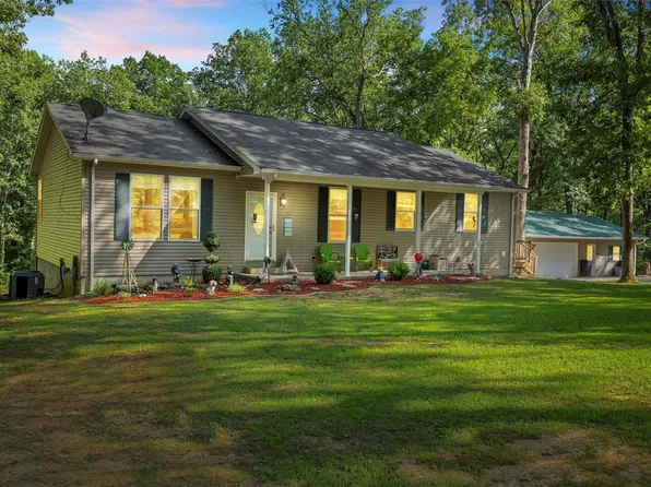 9352 Blackfoot Trl, Williamsburg, MO 63388